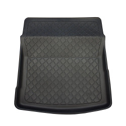 Tapis plastique antiderapant Jaguar XE 06.2015-2019