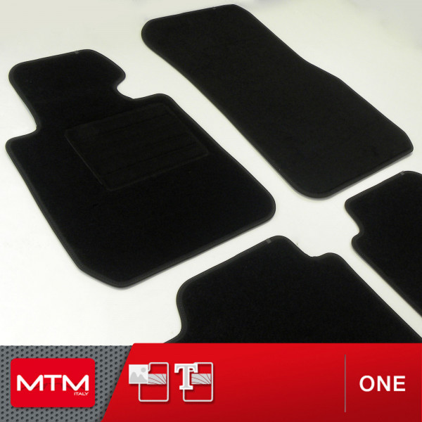 Tapis de sol BMW Serie 1 (E81) et (E87) de 09.2004 a 2011 en moquette sur  mesure et personnalise a vendre